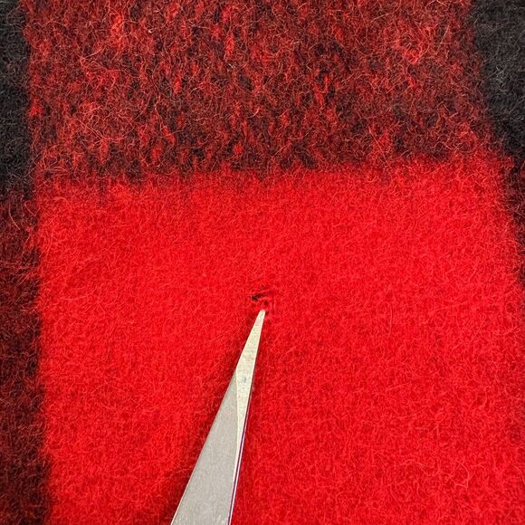 Woolrich Buffalo Check Vest/Size M/Buffalo Check/Sherpa Lined/Outdoors/Unisex - Picture 6 of 9